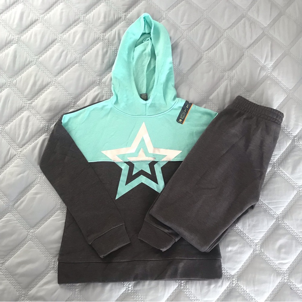 ❌Not for sale❌NWT pullover hoodie and pant set, girls L (14)